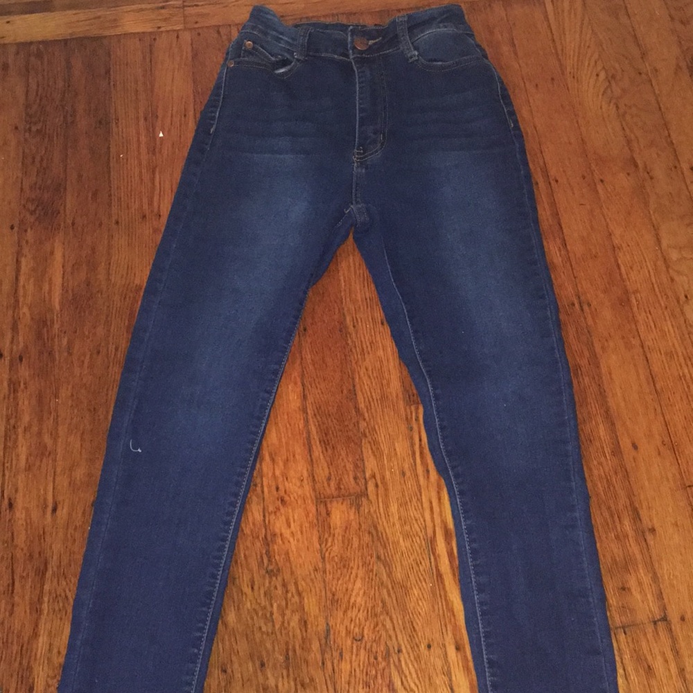 Fashion nova high wasted jeans